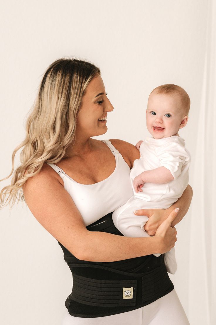 TrueU™ Portable Baby Bottle Warmer | Rechargeable & Temperature Controlled | 100% BPA Free